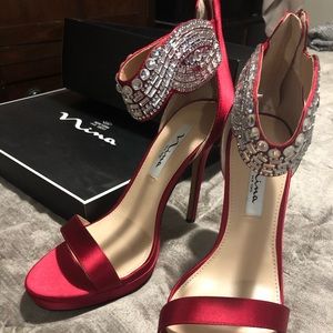 COPY - Red heels 👠